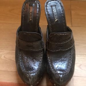 💯 Authentic Prada Clogs